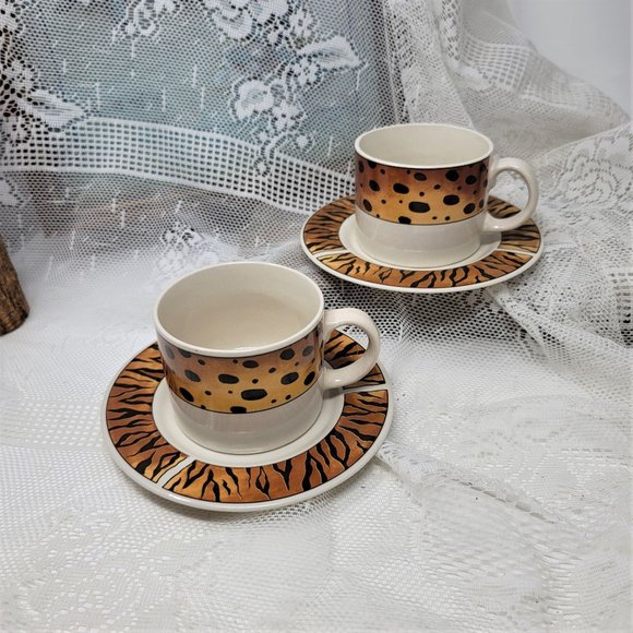 Majesticware by Sakura Stoneware Tribe 1997 Two Cups & Saucers - Picture 2 of 9